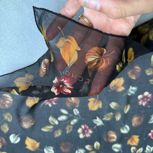 ECHO Autumn Fall Leaves Flowers Black Sheer Square Silk Scarf 21x21" - Picture 3 of 5